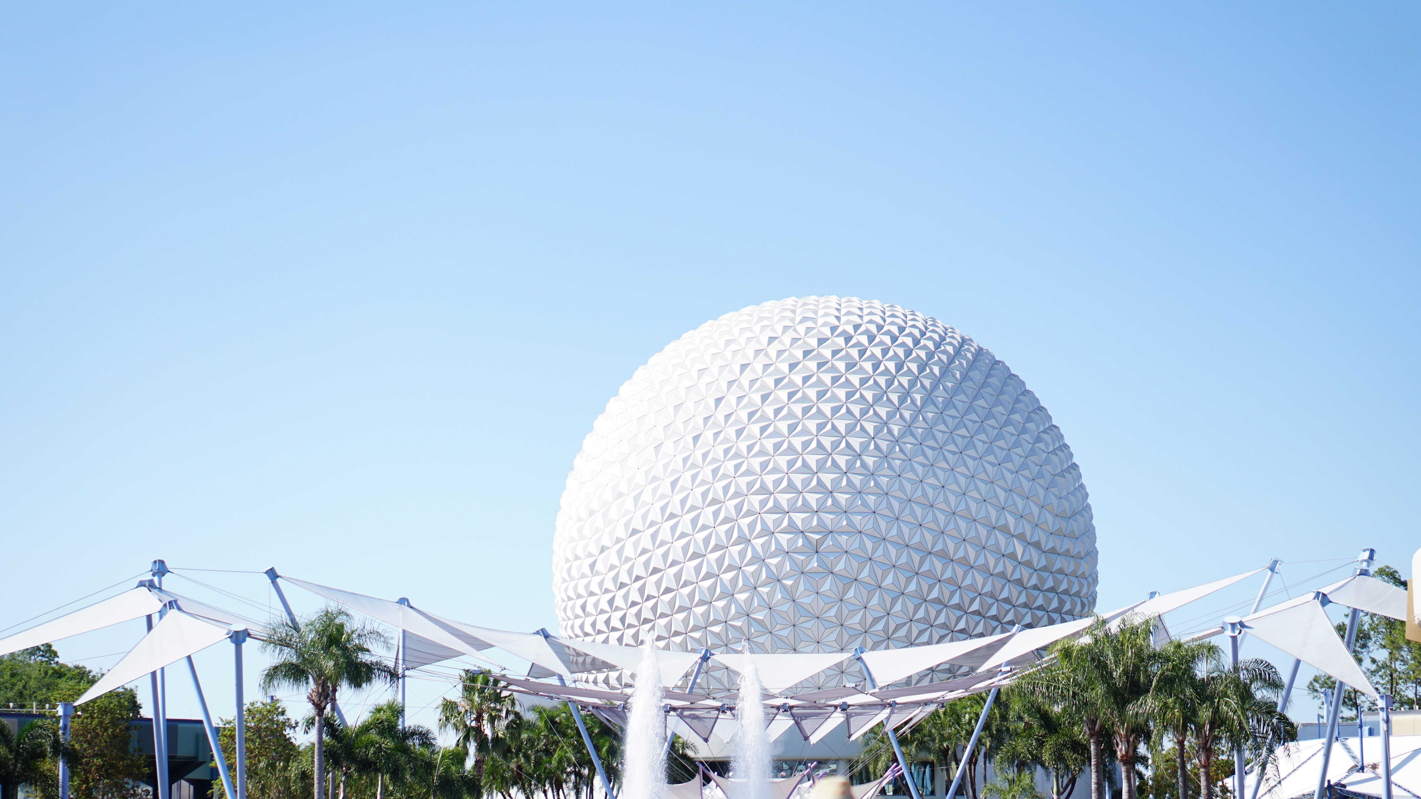 So, there you have it! I hope that with all the tips and tricks above you will be able to plan a fantastic Disney adventure.I wanted to share with you all what I have learned, read and done as a first time Walt Disney World visitor as well as all the things I wish I knew before. This post covers FastPasses, Advance Dining Reservations, Travel Insurance, Hotel and Resort plans, etc. - www.channongray.com // heythereChannon
