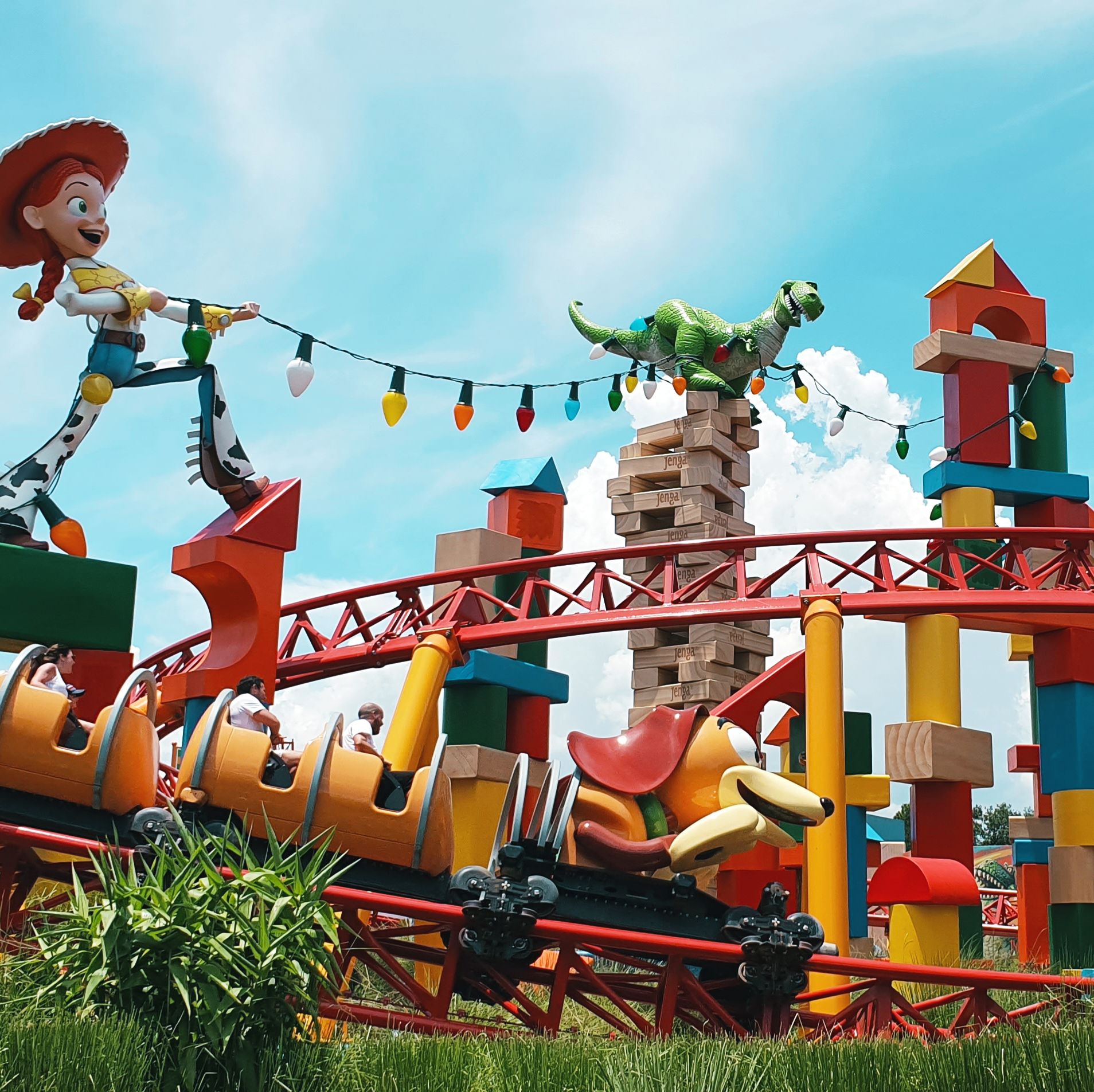 We have been back from Disney for a few days now and I thought it was time that we shared our Walt Disney World itinerary for 2019. Below is a list of everything that we did whilst in Florida throughout July and August for just under 3-weeks. If you are considering planning your own WDW stay, then be sure to check out my ultimate planning guide here. #WaltDisneyWorld #WDW #Florida #Disney - www.channongray.com // heythereChannon